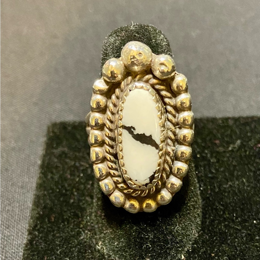White buffalo turquoise ring - size 5.5 - 6